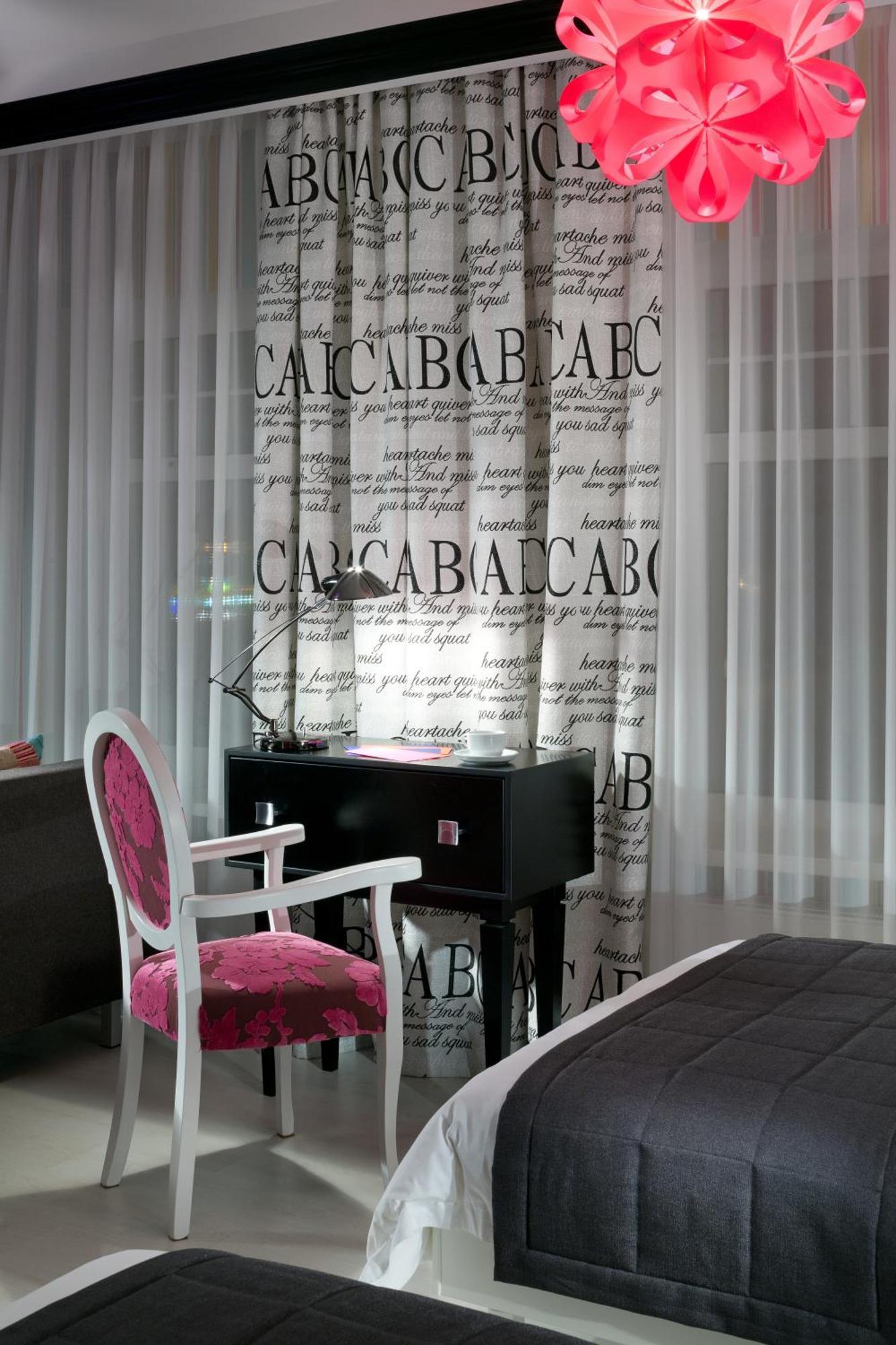 De Gaulle Boutique Hotel خاركيف المظهر الخارجي الصورة