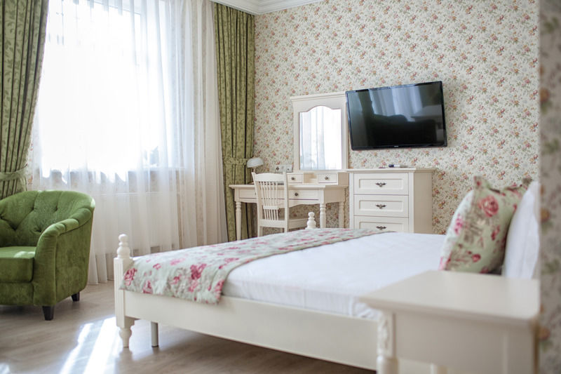 De Gaulle Boutique Hotel خاركيف المظهر الخارجي الصورة